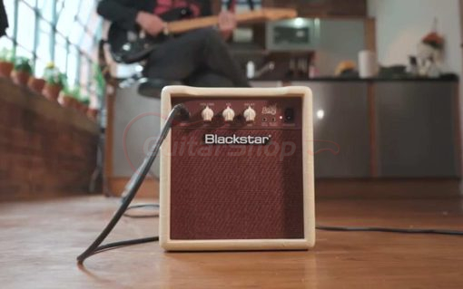 Blackstar Debut 10E 3 Guitar Practice Amplifier - Image 2