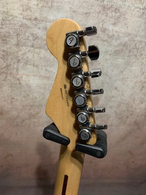 Fender Stratocaster Deluxe USA White 2007 | GuitarShop