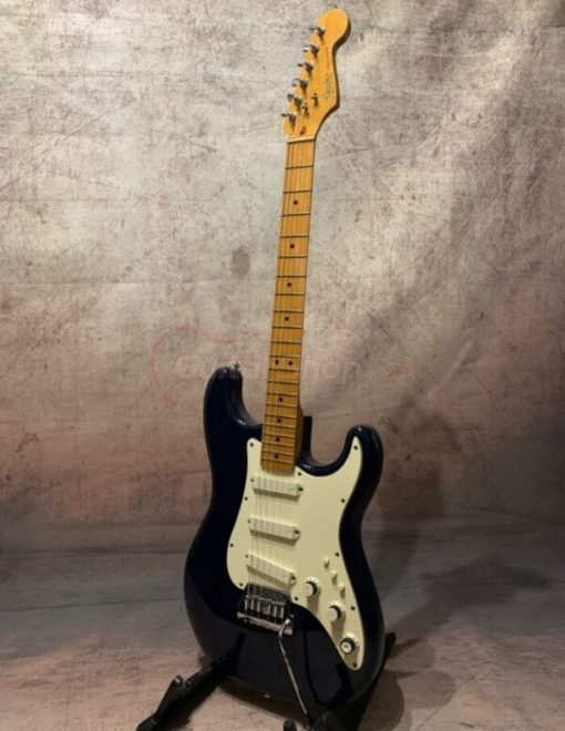 Fender Stratocaster Elite 1983 Sapphire Blue - Image 2