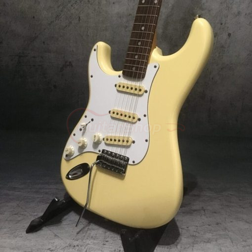 Fender Stratocaster Standard, Japanese 1987 Left Handed