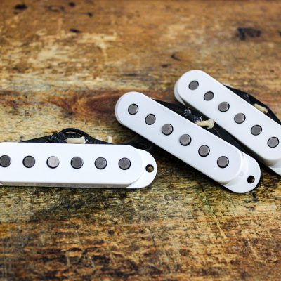 Monty's 62 Stratocaster Pickup Set Parchment